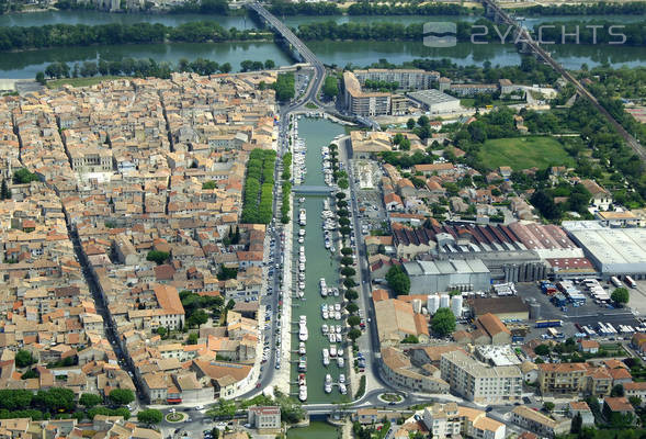 Beaucaire Marina