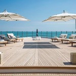 Alloy Yachts Red Dragon