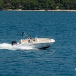 Quicksilver Activ 605 Open