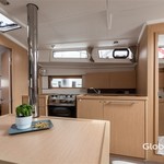 Beneteau Oceanis 38.1