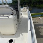 Boston Whaler 270 Dauntless