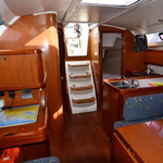 Beneteau Oceanis 37