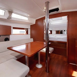 Beneteau Oceanis 38.1