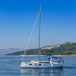 Beneteau Oceanis 38.1