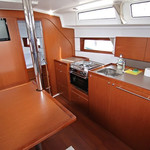 Beneteau Oceanis 38.1