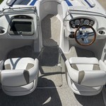 Glastron GT 205