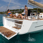 Dufour 460