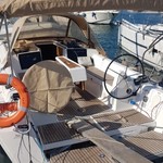 Dufour 350
