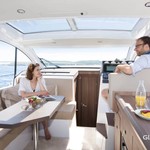 Sealine C330