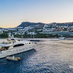 Falcon Yachts 115