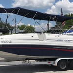 Larson 2400 Escape RT Twin FC