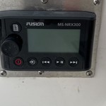 Chaparral 350 Signature Cruiser