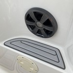 Chaparral 350 Signature Cruiser