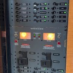 Chaparral 350 Signature Cruiser