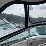 Chaparral 350 Signature Cruiser