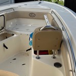 Scout Boats 225 XSF