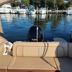 Sea Ray 220 Sundeck