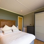 Wide beam narrowboat 65 x 12 hanbury monarch