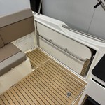 Quicksilver Activ 755 Sundeck