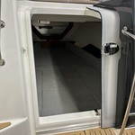 Quicksilver Activ 755 Sundeck