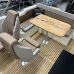 Quicksilver Activ 755 Sundeck