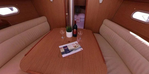 Jeanneau Sun Odyssey 32i