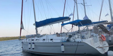 Beneteau Cyclades 43.4