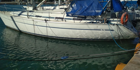 Bavaria 44