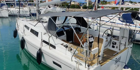 Hanse 388