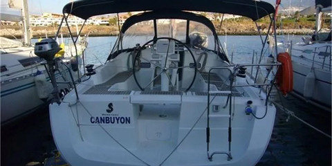Beneteau Oceanis 37