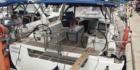 Beneteau Oceanis 45