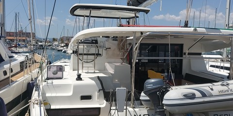 Lagoon 42