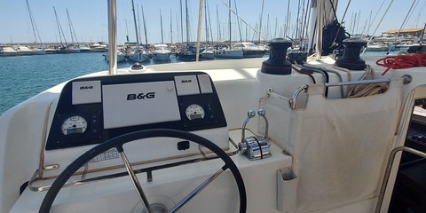 Lagoon 42