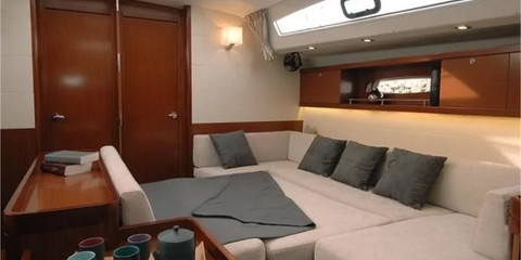 Beneteau Oceanis 50 Family
