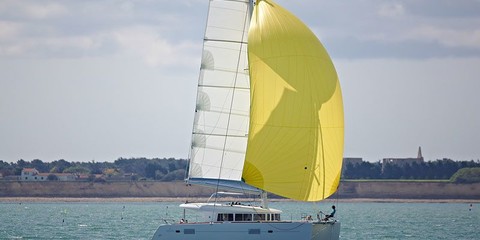 Lagoon 400 S2