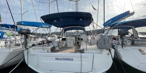 Beneteau Oceanis 51.1