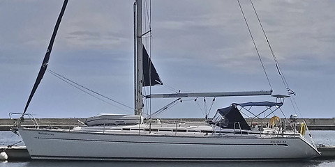Bavaria 44