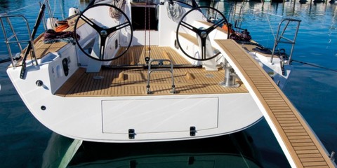 Elan E6