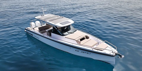 Axopar 37 Sun-Top