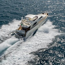 Ferretti 72