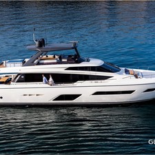 Ferretti 780