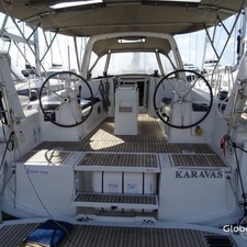 Beneteau Oceanis 38