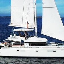 Lagoon 52