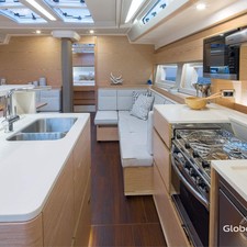 Hanse 588