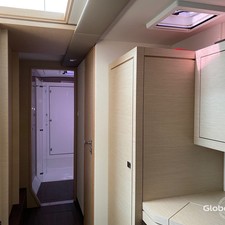 Fountaine Pajot Lucia 40