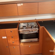 Bavaria C42