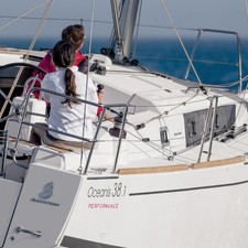 Beneteau Oceanis 38.1
