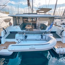 Fountaine Pajot Lucia 40