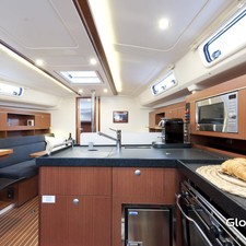 Hanse 385
