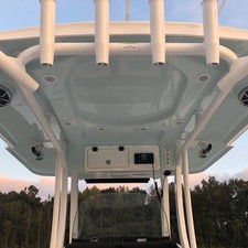 Angler Pro Boats 2900 center console